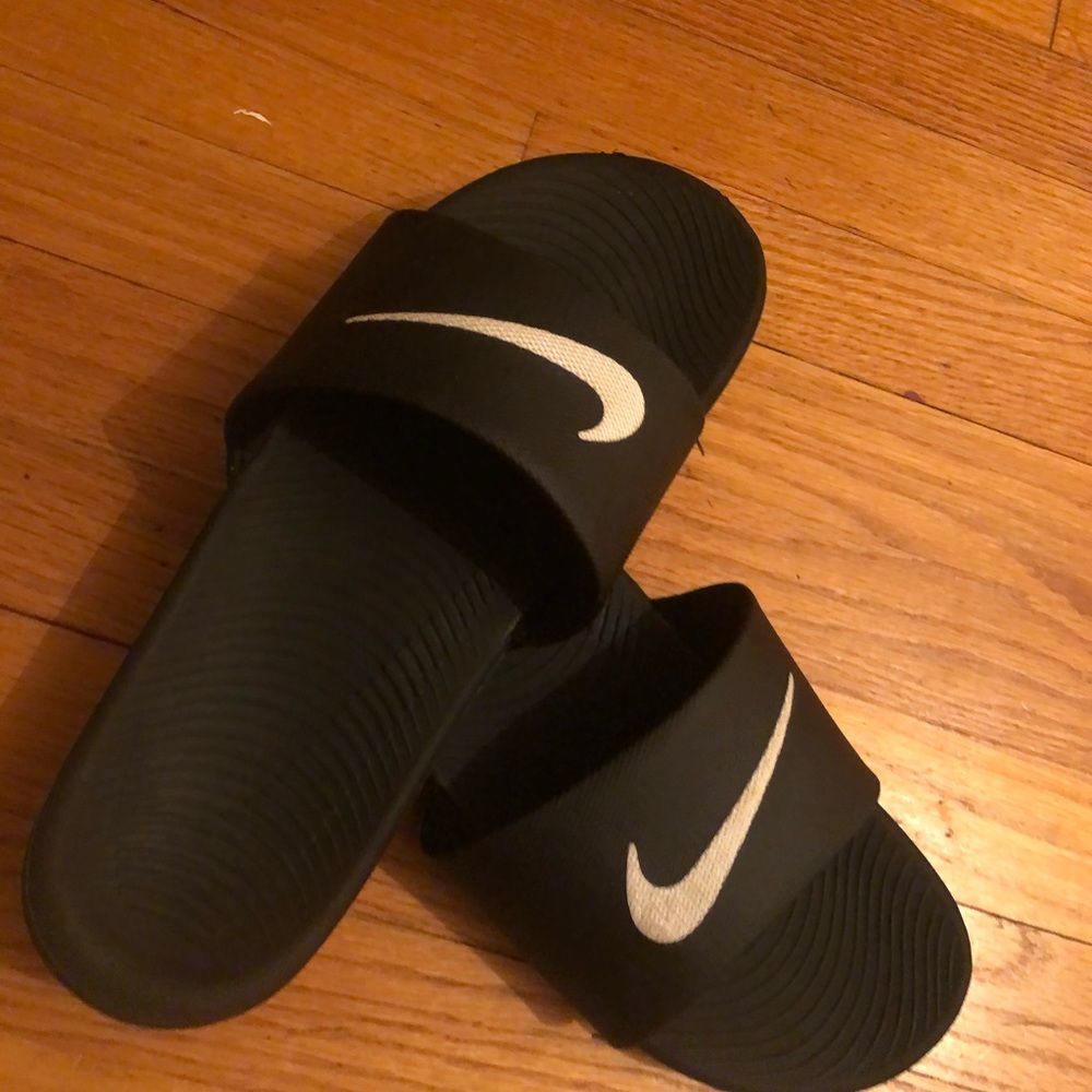 NIKE SLIDES MEN SIZE 11
